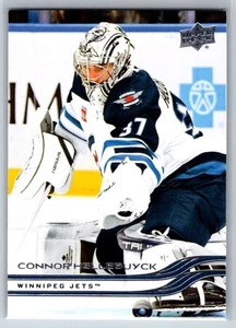 2025-26 Upper Deck Series 1 #194 Connor Hellebuyck Winnipeg Jets - Picture 1 of 2
