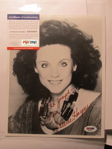 Valerie Harper PSA/DNA Autographed Signed 8 X 10 Photo Certified Actress Cover