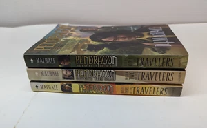 Buch eins, zwei und drei der Reisenden Pendragon: Vor dem Krieg Taschenbuch - Bild 1 von 21
