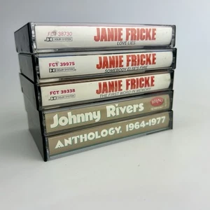 Lot 5 Vintage Cassettes: 3 Janie Fricke, 2 Johnny Rivers - Nice - Picture 1 of 4