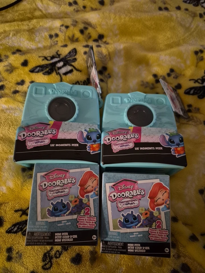 LOTE DE 2 paquetes sorpresa Disney Doorables Remember When Lil' Moments Peek Plus 2 Foto 1 de 1