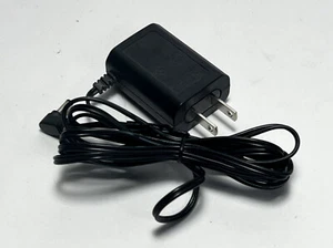 Vtech Switching Power Supply Model: VT04UUS06040 6V DC 400MA (Tested) - Picture 1 of 1