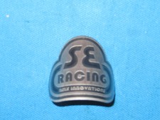 se racing head badge