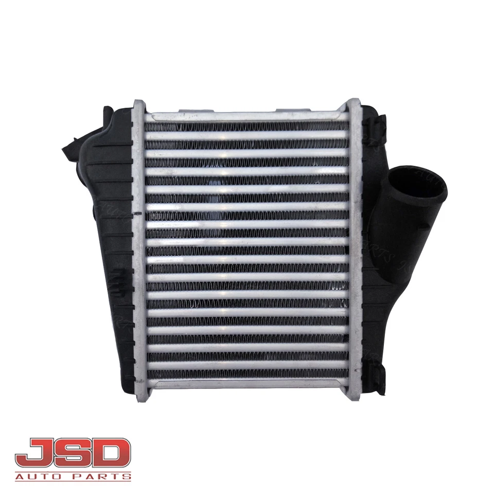Nuevo intercooler/enfriador de aire de carga para Smart Fortwo 4515010101 2007-2017 Foto 1 de 4