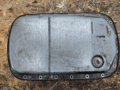 CADILLAC XLR 2004-2009 PANELA DE ÓLEO DE TRANSMISSÃO FABRICANTE DE EQUIPAMENTO ORIGINAL - Imagem 1 de 2