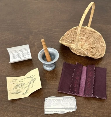 Felicity Rescue Kit American Girl Felicity’s Summer Set Pleasant Company Retired - Image 1 of 4