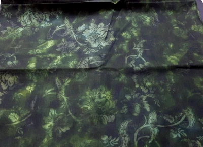Tela Benartex verde diseño floral y cinta algodón BTY Shadow Play #526 Foto 1 de 4
