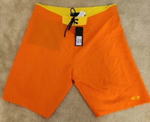Pantalones cortos Oakley para hombre con logotipo vertical de 21 pulgadas multicolor talla 38 - Imagen 1 de 6