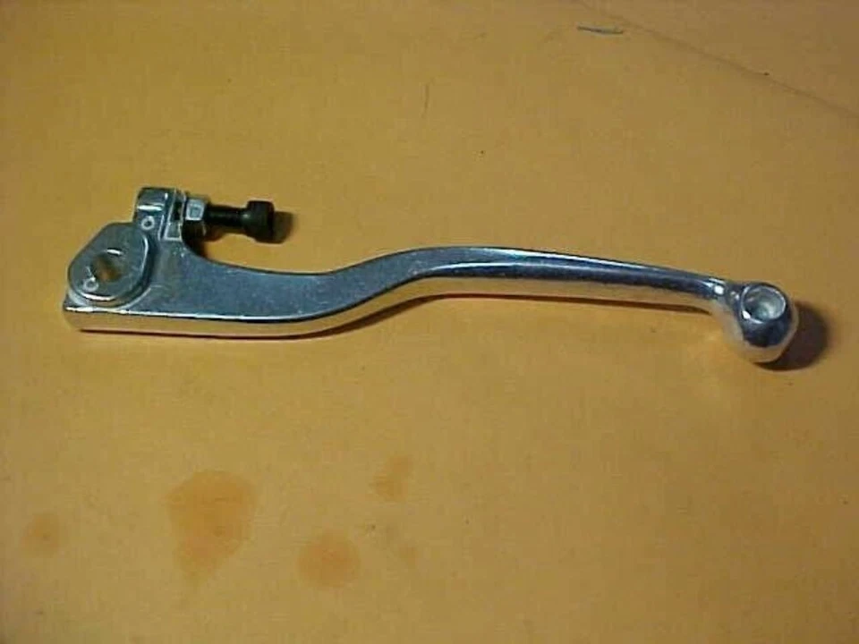 Palanca de freno delantera EMGO Kawasaki 30-32931 reemplaza 46092-1030 HB95 Foto 1 de 4