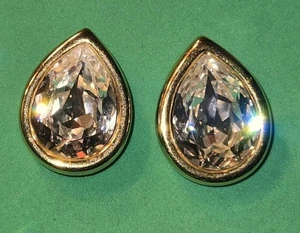 Napier Acrylic Clear Rhinestone Teardrop Pierced Earrings Vintage No Backs - Picture 1 of 3