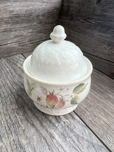 Mikasa Laurel Strawberry Fields Sugar Bowl C3002 Cottagecore Farm house Decor - Picture 1 of 10