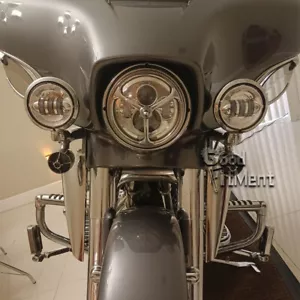 For Harley Touring 1995-2023 Front Fork Mount Wind Deflectors Windshield Chrome - Picture 1 of 17