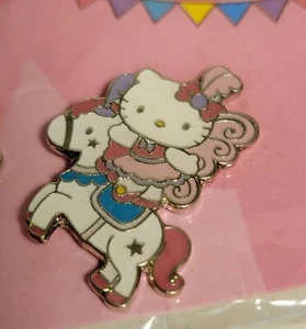 Neu im Karton Hello Kitty On Circus Pony Ohrstecker Neu aus altem Lagerbestand - Bild 1 von 3