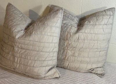 Lauren Conrad "ALLIE" Cinza Ruffled 2 Euro Shams Mand para Kohls - Imagem 1 de 4