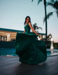 Abendkleid, Sherri Hill sehr apart, getragen für 3 Stunden, sehr elegant, Gr 38 - Bild 1 von 11