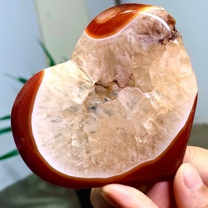 170G Natural Ágata Roja Forma Corazón Cuarzo Cristal Gema Mineral Espécimen - Imagen 1 de 13