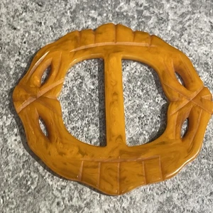 Vintage Butterscotch Bakelite 3" Belt Buckle GAR2-20 - Picture 1 of 5