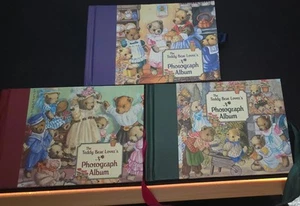 Robert Frederick - Die Teddybärliebhaber Fotobücher - grün / lila & rot - Bild 1 von 7
