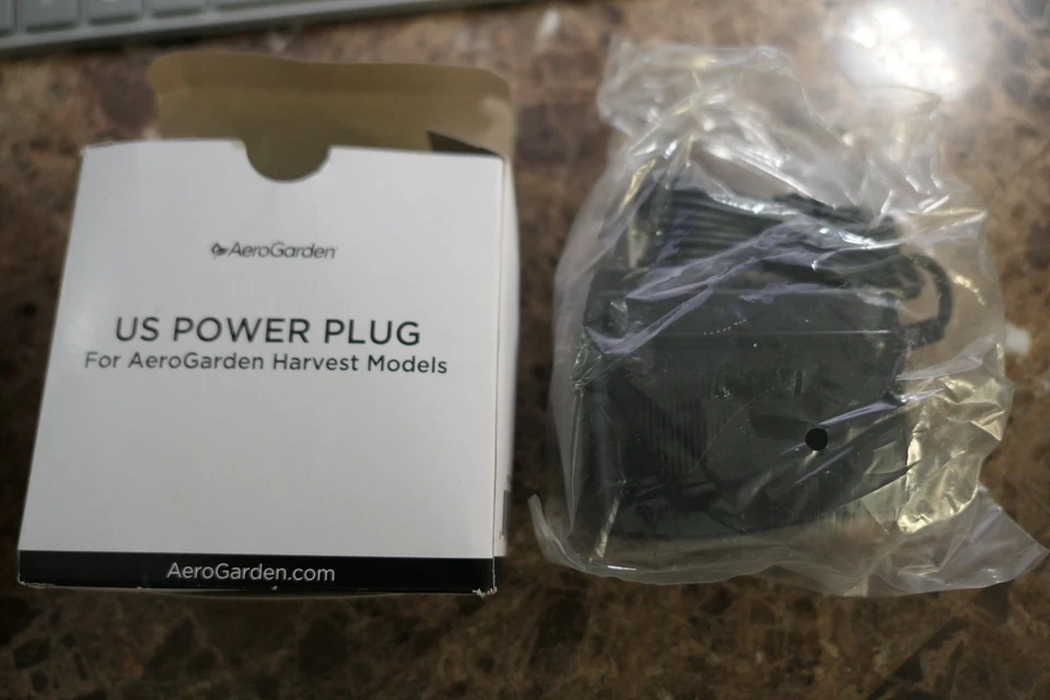 NUEVO GENUINO Adaptador de Corriente para Modelos de Cosecha Aerogarden EE. UU. Adaptador de Corriente Foto 1 de 1
