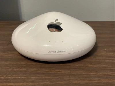 APPLE A1034 AIRPORT EXTREME BASE STATION 2003 - Image 1 of 4