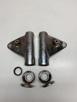 1976 76 SUZUKI GT250 gt 250 HUSTLER Head Light Arm Mount Reflector DAMAGED! - Image 1 of 4
