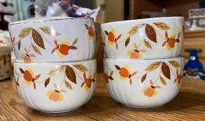 VINTAGE HALL JEWEL TEA AUTUMN LEAF RAMEKIN CUSTARD CUPS LOT OF 4. - Picture 1 of 8