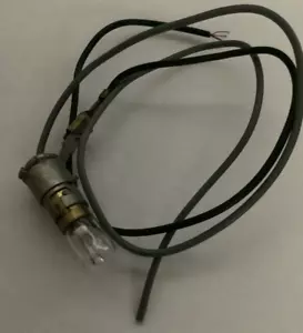 Enchufe automático vintage con bombilla 1893 - Imagen 1 de 3
