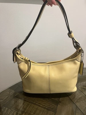 蔻驰流浪汉 单肩包 手提包 行李可转换 F13354 棕褐色 PALE 黄色 — 第 1/4 张图片