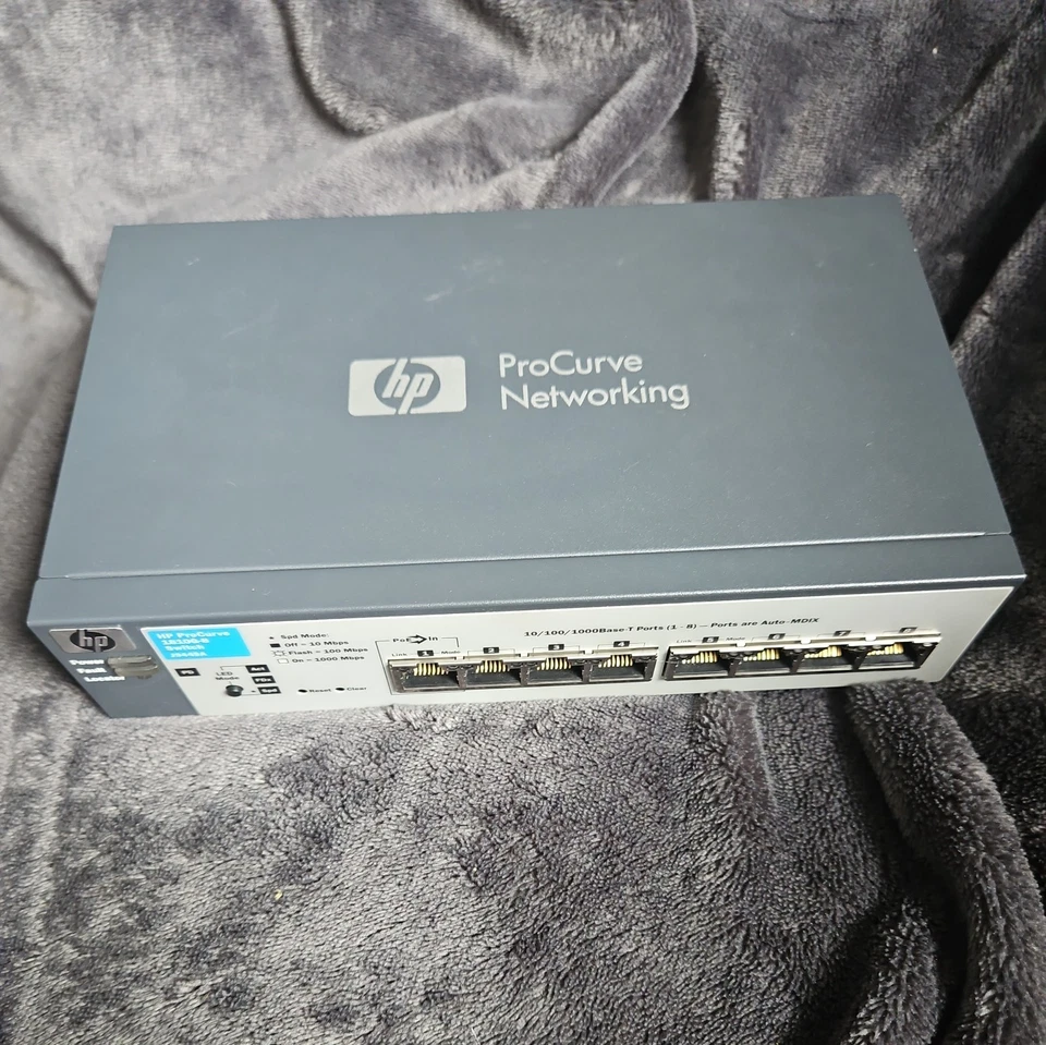 HP J9449A HP ProCurve 1810G-8 Gigabit Switch with No Plug or Fixings - Image 1 of 4