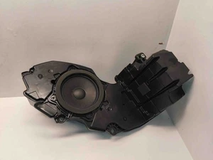 2024 LEXUS RX RX450h+ RX500h Subwoofer 86150-48120 - Bild 1 von 4