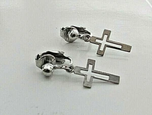 Pendientes colgantes cruzados con clip en tono plateado religiosos #H74 - Imagen 1 de 6