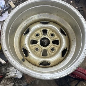 2005 Honda Rincon rear wheel rim 42650-HN8-B80 12x7.5 - Picture 1 of 2