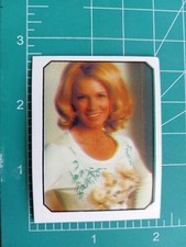 1976 Fans ANGIE DICKINSON Card Police Woman TV show Movie Star SPAIN 