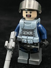 ACU Trooper SCARED 75915 75917 Jurassic Park World LEGO&reg; Minifigure