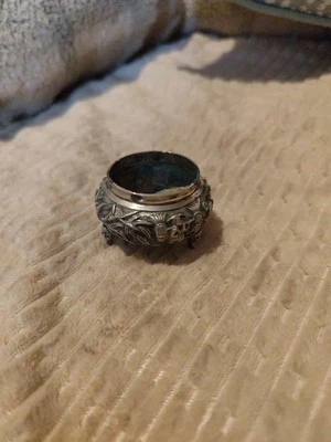 Coupe Tripode En argent Sculpté Personnages Animal indochine Vers 1900/1930 - Photo 1/4