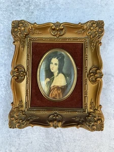 Vintage Cameo Creation Portrait Ornate Gilt Gold Velvet Square Framed Wall Art - Picture 1 of 4
