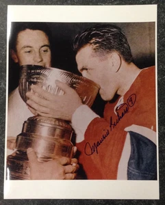MAURICE RICHARD Signed Montreal Canadiens 11 x 14 Photo Drinking From the Cup - Picture 1 of 2