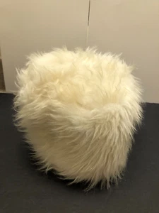 Women's Vintage Cap Ador USA Faux Fur White Hat - Picture 1 of 5