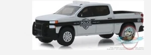 1:64 Hot Pursuit Series 32 2019 Chevrolet Silverado SSV Greenlight - Picture 1 of 1