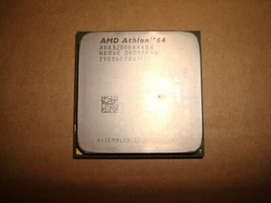 AMD Athlon 64 3200+ 2GHz Single-Core Socket 939 CPU Processor ADA3200DAA4BW - Picture 1 of 1