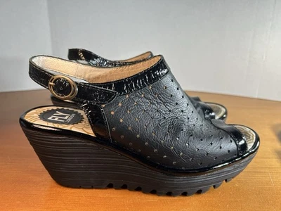 FLY LONDON Yile 穿孔厚底楔形凉鞋女式 37 ~ 黑色 - 很好 — 第 1/4 张图片