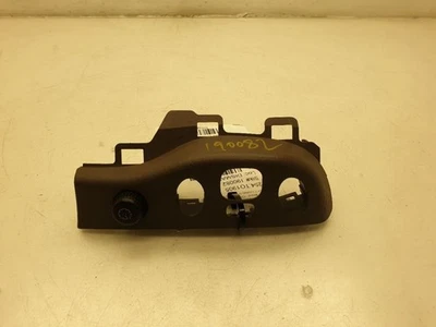 Toyota Tundra SR5 2005 bisel velocímetro Foto 1 de 4