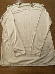 (2x) USGI UNDERSHIRT LIGHT WEIGHT COLD WEATHER (GEN III) Polartec Medium Tan - Picture 1 of 7