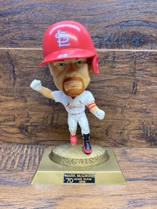 1998 MLB #25 MARK MCGWIRE 70 HOME RUNS FIGURINE ST LOUIS CARDINALS  - Picture 1 of 9