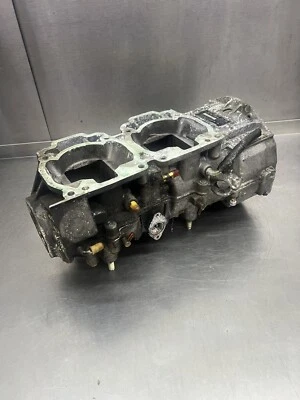 05 06 07 Ski doo Rev MXZ Blizzard 600 HO SDI Engine Crankcase Cases GSX GTX - Image 1 of 4