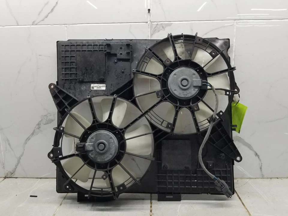 2008 CADILLAC CTS ВЕНТИЛЯТОР ОХЛАЖДЕНИЯ ДВИГАТЕЛЯ В СБОРЕ С ДВИГАТЕЛЕМ #007132 - Изображение 1 из 4