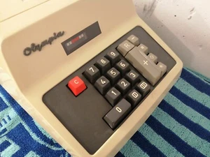Rechenmaschine Olympia AE überholt 60er elektrisch funktionsfähig (2) - Bild 1 von 8