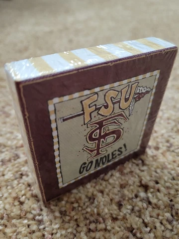 Glory Haus Florida State University Magnet "Go Noles!" 3"x 3"x .5" School Colors Cover