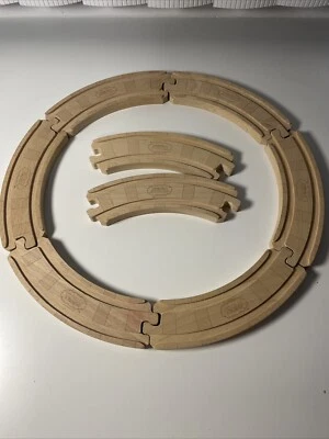 Thomas & Friends Tren de Madera Lote de 8 Piezas Curvado Un Lado Foto 1 de 3