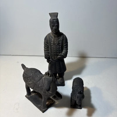 Антикварные копии терракотового китайского солдата ручной работы и 2 лошадей династии Цинь - Изображение 1 из 4